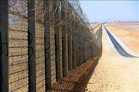 הגדר החדשה בגבול ישראל-מצרים. צילום: Idobi, wikipedia
