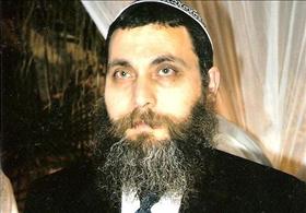הרב ניר בן ארצי. צילום: אמת ואמונה, ויקיפדיה