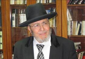 הרב שלמה שלוש. צילום: Bar31320, wikipedia הרב שלמה שלוש. צילום: Bar31320, wikipedia