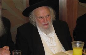 הרב שמואל אוירבך. צילום Yoninah, wikipedia הרב שמואל אוירבך. צילום Yoninah, wikipedia