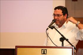 הרב שי פירון, ראש הישיבה התיכונית פתח תקוה. צילום: כנס כיפה, flickr הרב שי פירון, ראש הישיבה התיכונית פתח תקוה. צילום: כנס כיפה, flickr