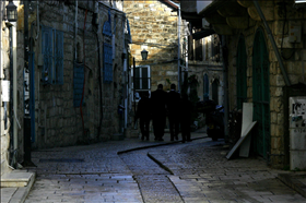 חרדים בצפת. צילום: couturiere7, flickr חרדים בצפת. צילום: couturiere7, flickr