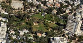 גן העצמאות בירושלים, מבט מהאוויר. צילום: נויקלן, ויקיפדיה