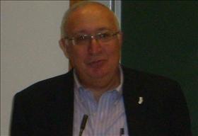 פרופ' מנואל טרכטנברג. צילום: Carny, wikipedia פרופ' מנואל טרכטנברג. צילום: Carny, wikipedia