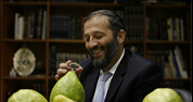 אחרי שעיכבה אותם במשך שנה, ש