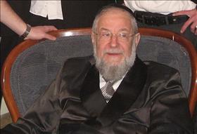 הרב ישראל מאיר לאו. צילום: צילמתי, ויקיפדיה