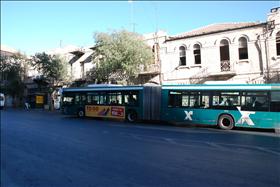 אוטובוס בירושלים. צילום: synnwang, flickr אוטובוס בירושלים. צילום: synnwang, flickr