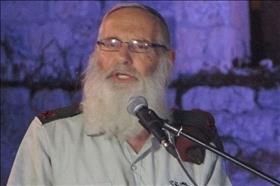 הרב הצבאי הראשי, תת אלוף אייל קרים. צילום: יעקב, ויקיפדיה הרב הצבאי הראשי, תת אלוף אייל קרים. צילום: יעקב, ויקיפדיה